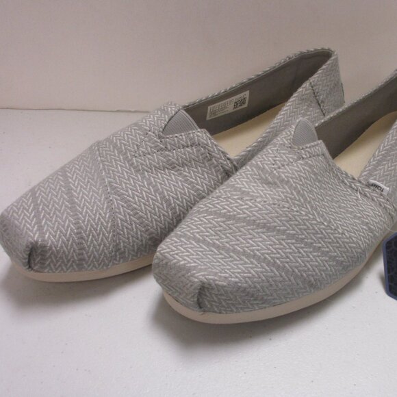 toms cabrillo drizzle grey
